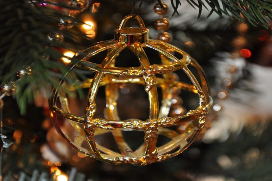 5 Reasons to Incorporate Family Ornaments into Your Christmas Traditions