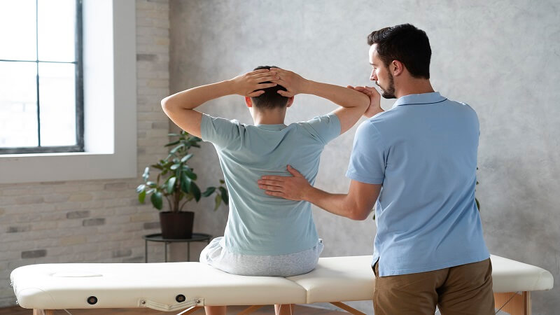 How To Manage the Terrible Back Pain Caused by Spinal Stenosis With Physical Therapy